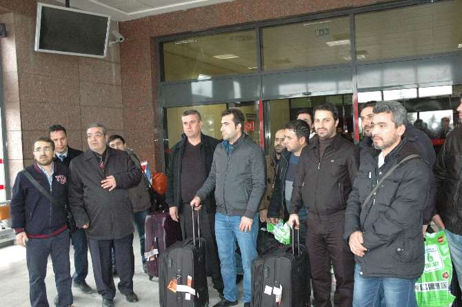 Rusya’daki İşçiler Ailelerine Kavuştu