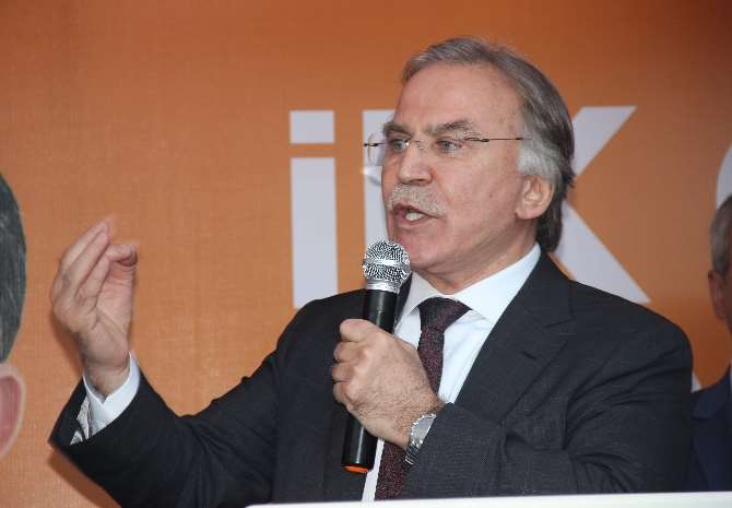 Şahin: Partiler İkiye Ayrıldı