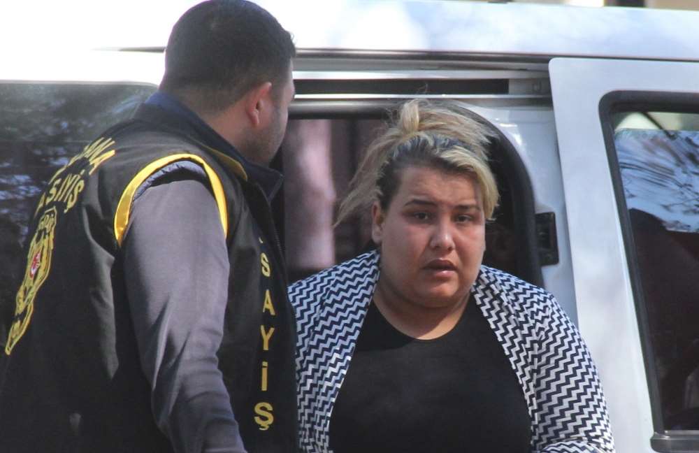 Sahte Müşteri Temsilcisi Yakalandı