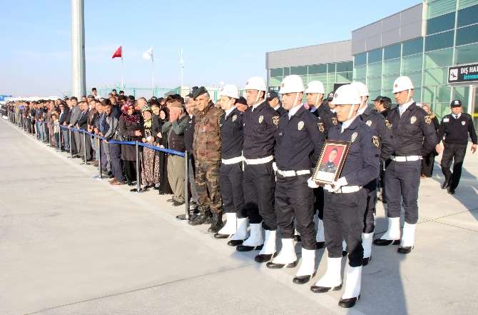 Şehidin Naaşı Memleketinde