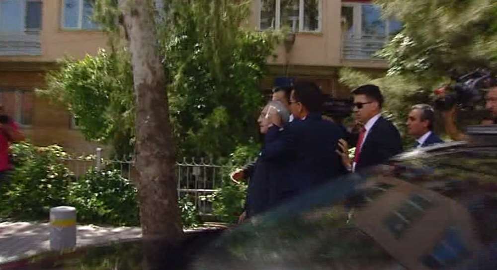 Şehit Cenazesinde Kılıçdaroğlu’na Yumurtalı Protesto