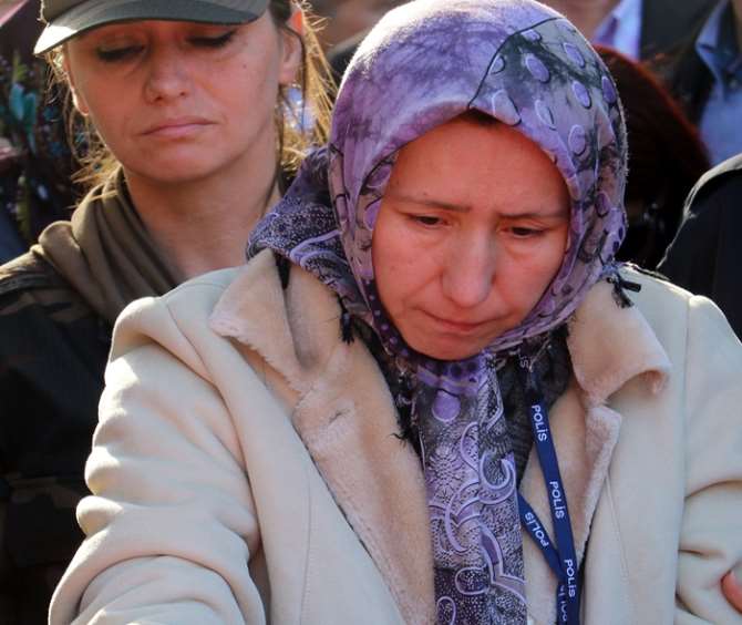 Şehit Polis Son Yolculuğa Uğurlandı