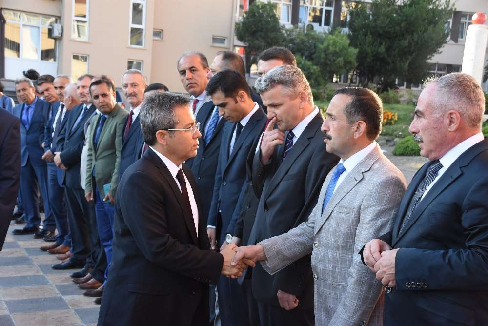 Sinop’ta Yeni Vali Göreve Başladı