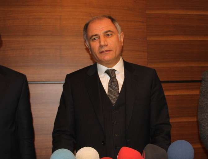 Siyasi Otobana Hendek Kazmak İsteyene Müsaade Etmeyeceğiz