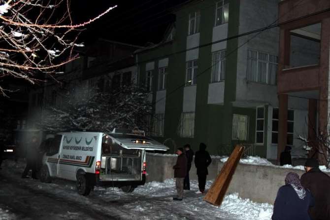 Sobadan Ölüm Sızdı: 2 Ölü