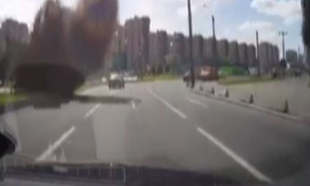 Su Borusu Bomba Gibi Patladı