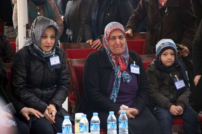 Sur Şehidi Salavatlarla Uğurlandı