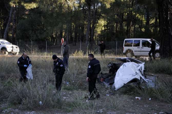 Sur’da Feci Kaza: 2 Ölü, 3 Yaralı