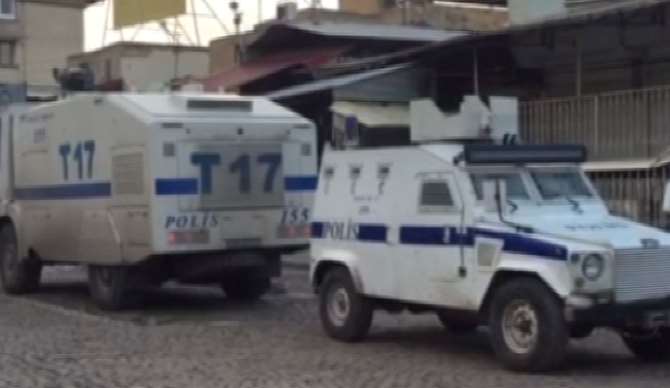 Sur’da Koridor Açıldı, Bekleyiş Sürüyor