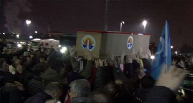 Suriye’de Öldürülen Mhp’li Küçük’ün Cenazesi İstanbul’da!