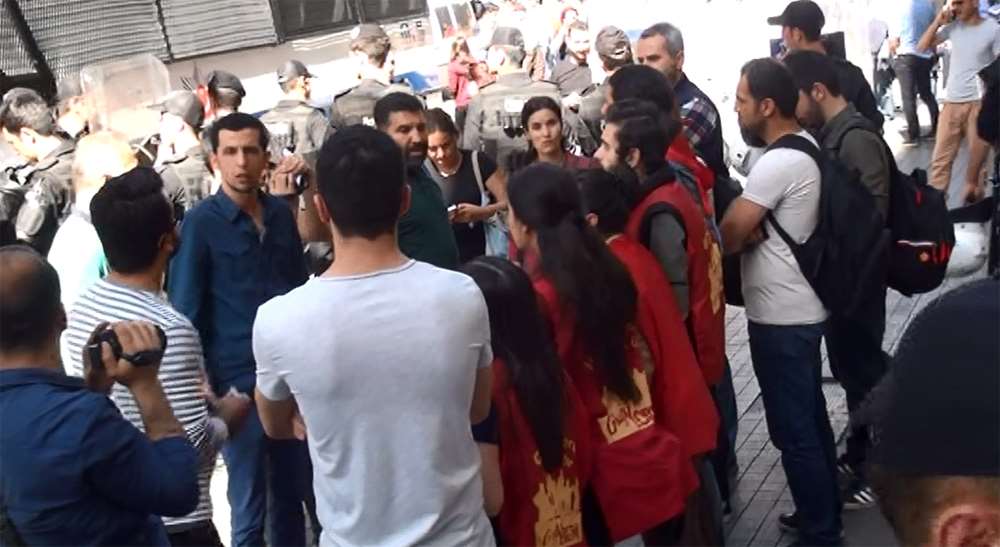 Taksim’de ’grup Yorum’ Gerginliği: 12 Gözaltı