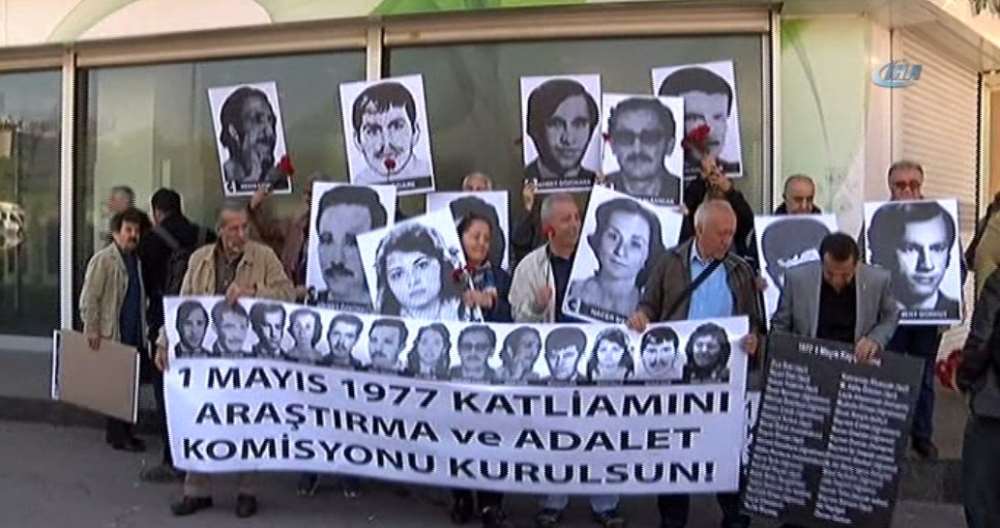 Taksim’de ’helikopter’li Anma