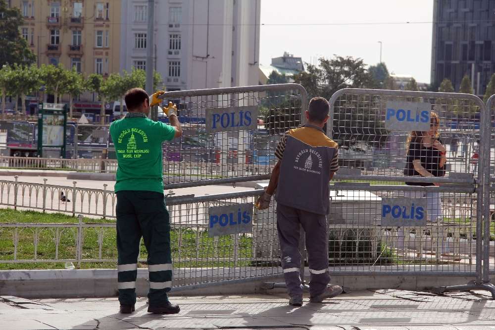 Taksim’de ’lgbti’ Önlemi