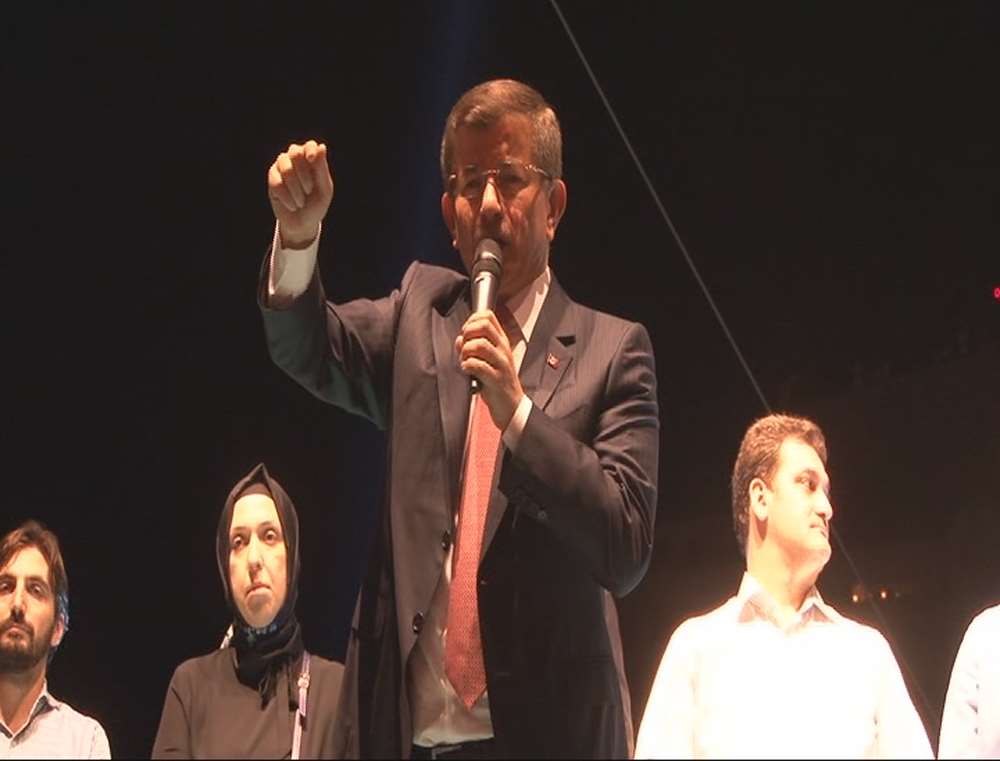 Taksim’deki Demokrasi Nöbetine Katıdı