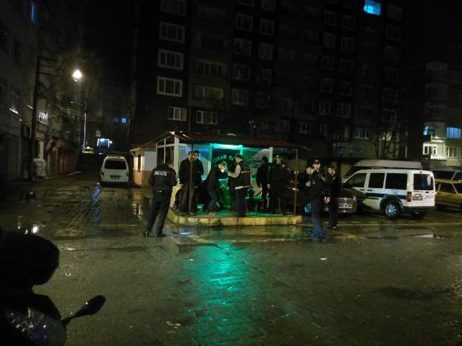 Tartıştığı Taksiciye Kurşun Yağdırdı