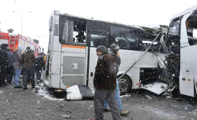 Tem’de Feci Kaza: 1 Ölü, 23 Yaralı