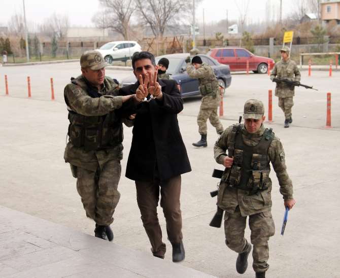 Terör Operasyonu: 15 Gözaltı