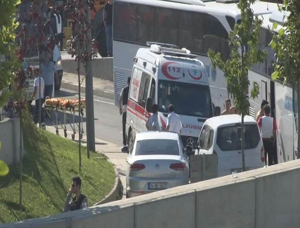 Topkule Kışlası’ndaki Askerler Teslim Olmaya Başladı