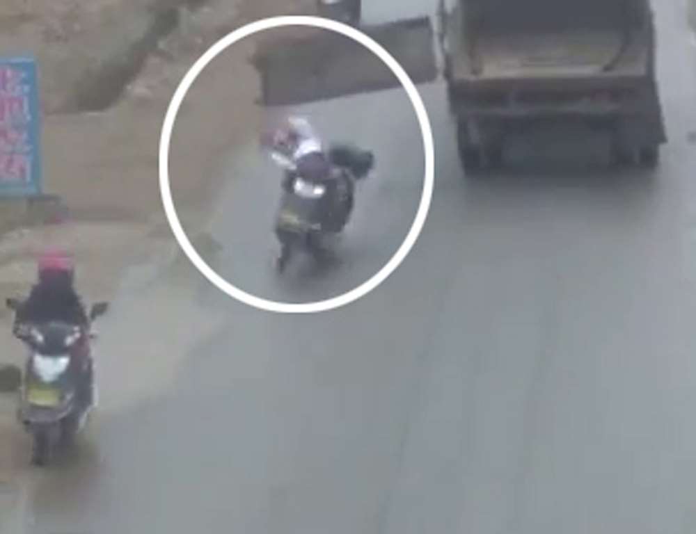Trafikte Açılan Kasa Kapağı Can Aldı