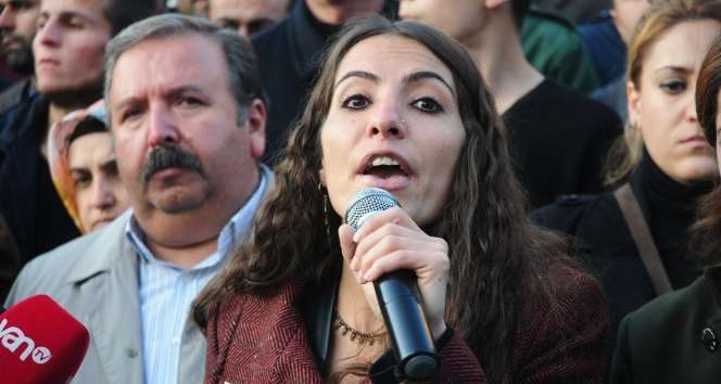 Tuğba Hezer’in Fezlekesi Meclis’te