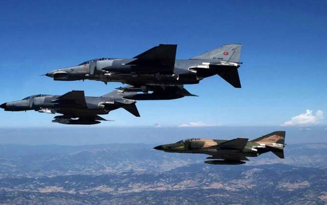 Türk Jetleri Pyd’yi Vurdu