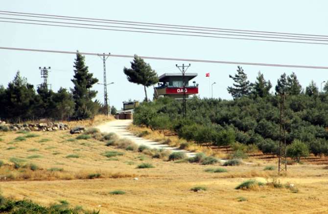 Türkiye’ye Geçmeye Çalışırken Yakalandılar!