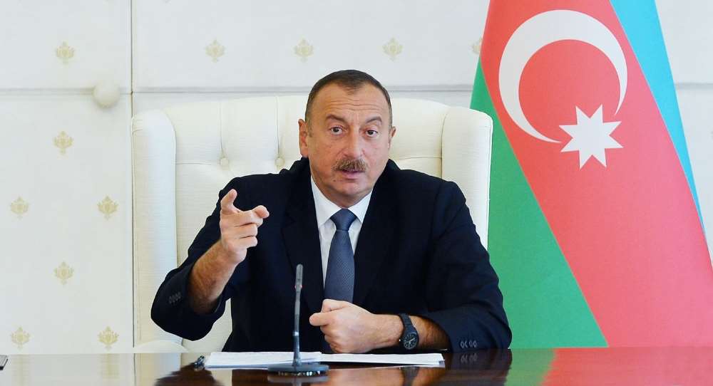 Ukrayna Devlet Başkanı Poroşenko’yla Görüştü