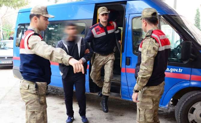 Üzerinden 100 Bin Liralık Sahte Para Çıktı