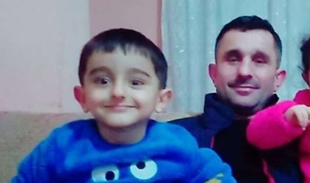 Üzerine Televizyon Düşen Çocuk Hayatını Kaybetti