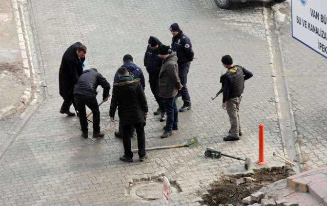 Van’da Bomba Alarmı