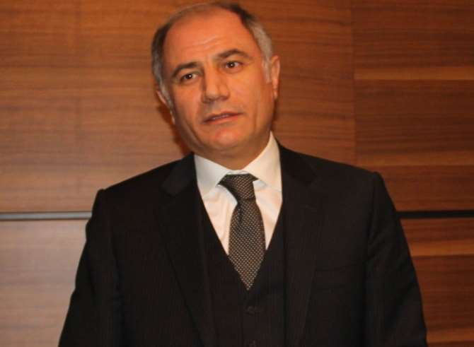 Ya Çukurdan Ya Paralel Yoldan Gelmek İstiyorlar Ama...