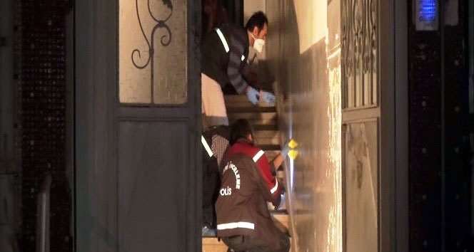 Yaşlı Kadını Altın Kolyesi İçin Katlettiler!