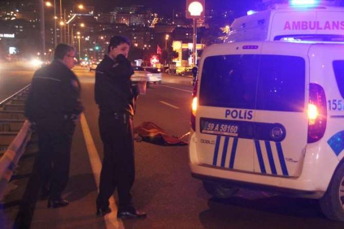 Yaya Geçidinde Otomobilin Çarptığı Kadın Öldü