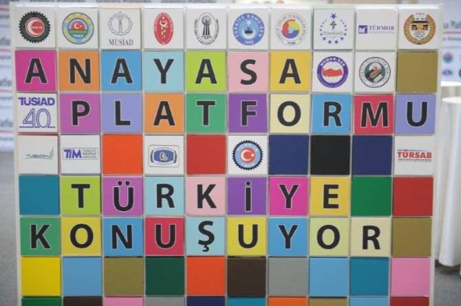 Yeni Anayasa Çağrısına 250 Stk’dan Tam Destek