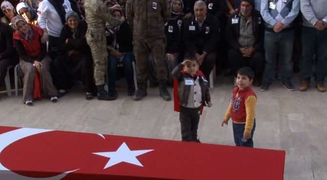 Yürekler Cız Etti !