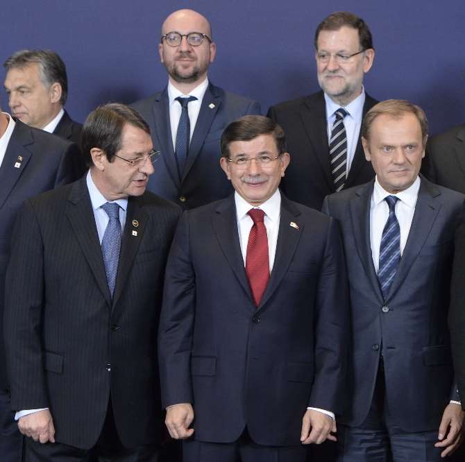 Zirve’de ’aile’ Fotoğrafı
