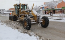 Başkale'de Karla Mücadele Çalışmaları Devam Ediyor