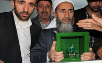 Çaldıran’da ‘Sakal-ı Şerif’ ziyareti