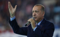Erdoğan, "Bu Bir Milli Mücadeledir, Yastık Altındakileri Bozdurun"