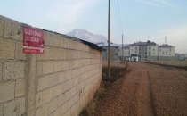 İPEKYOLU BELEDİYESİ YOL BAKIM ÇALIŞMALARINA DEVAM EDİYOR