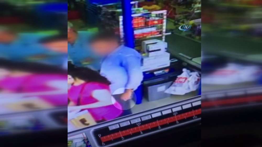 ’sticker’lı Tacizci Kamerada