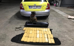 Ticari Taksinin Lpg Deposunda 24 Kilo Eroin Ele Geçirildi