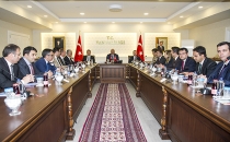 VAN’DA CUMHURBAŞKANI VE 27. DÖNEM MİLLETVEKİLİ GENEL SEÇİMİ GÜVENLİK TOPLANTISI YAPILDI