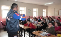 Vankulu Ortaokuluna Afet Bilinci Bina Tahliyesi Eğitimi Verildi