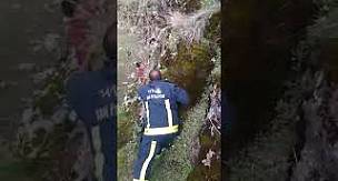 Van'da böyle film gibi operasyon! Oyun oynamak için çıktı, kayalıklara düştü